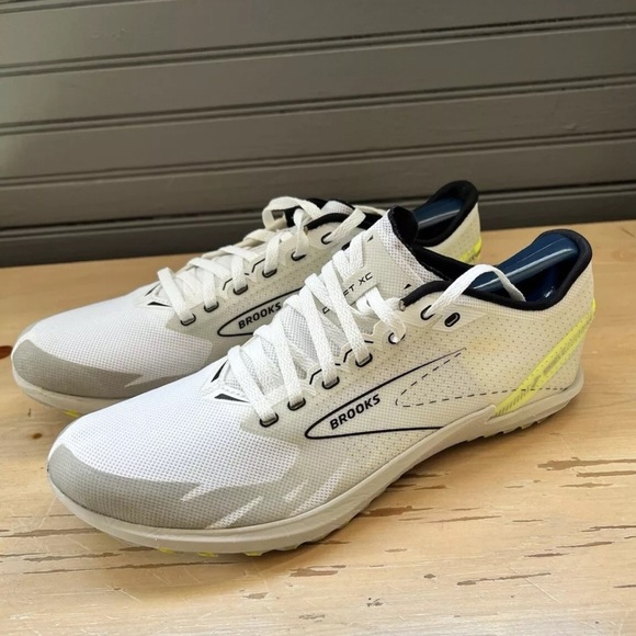 Brooks Shoes  Womens 9 Draft XC Running Sneakers White Mesh Spikes 1000391D129 - Picture 8 of 8